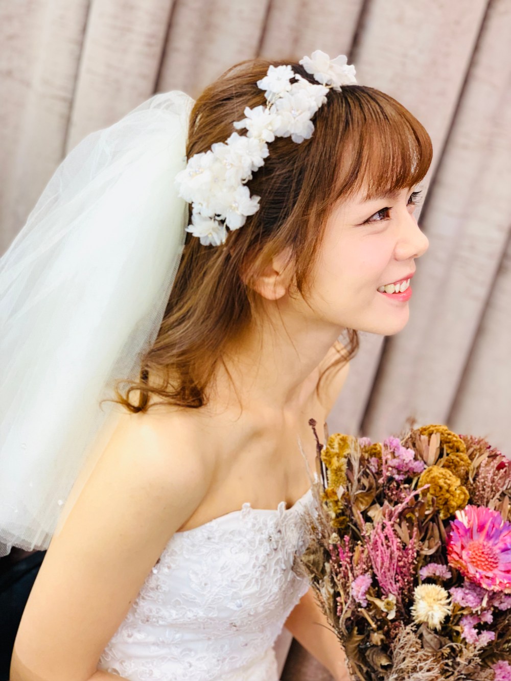 E548F9B9-7069-4A9E-A740-B083A857908B